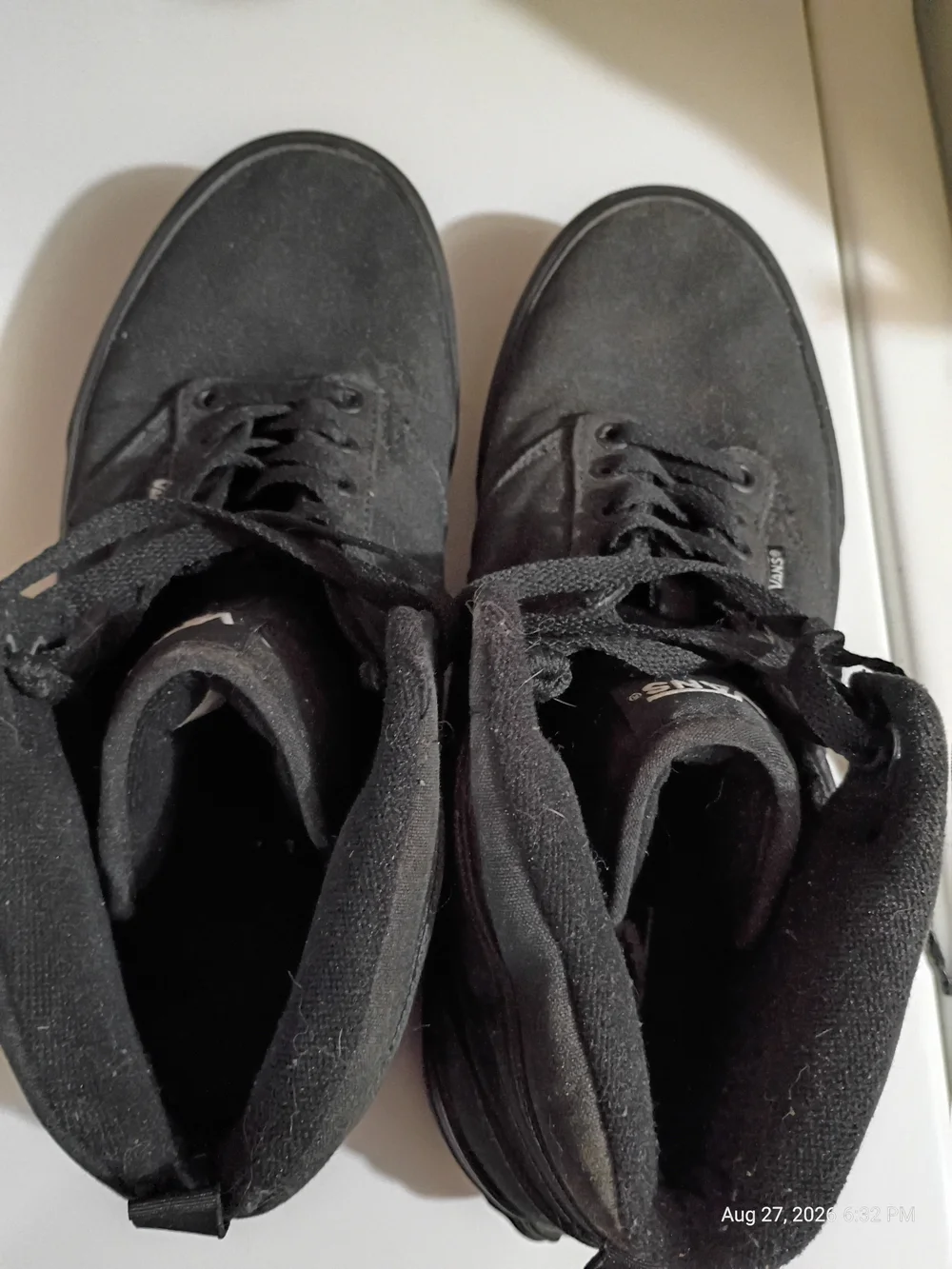 Vans Black Canvas Low-Top Sneakers with Brown Gum Outsole